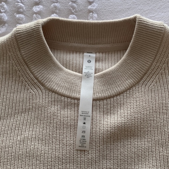 Lululemon Merino Wool Blend Crewneck Sweater jumper pullover MAKE AN OFFER! - Picture 9 of 11